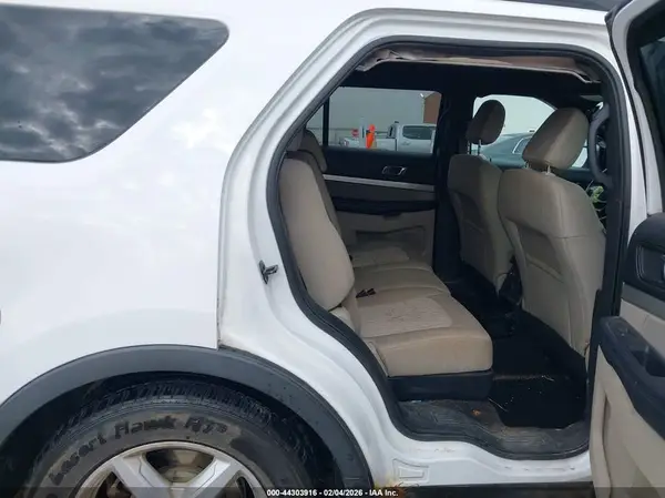 1FM5K7B88JGB78223 2018 FORD EXPLORER - Image 8