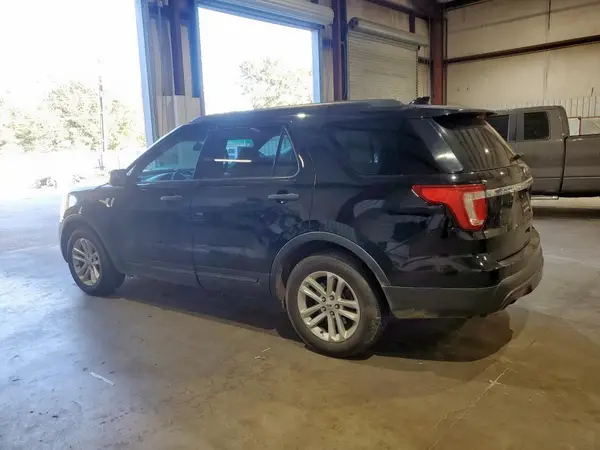 1FM5K7B89HGA04266 2017 FORD EXPLORER - Image 2
