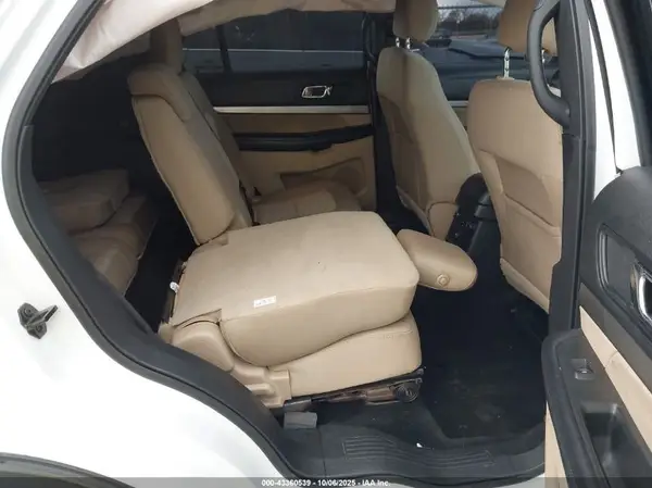 1FM5K7B89HGB23158 2017 FORD EXPLORER - Image 8
