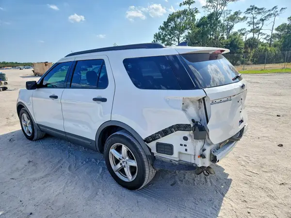 1FM5K7B89JGB26857 2018 FORD EXPLORER - Image 2