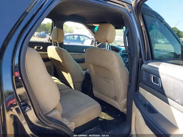1FM5K7B8XHGB26666 2017 FORD EXPLORER - Image 8