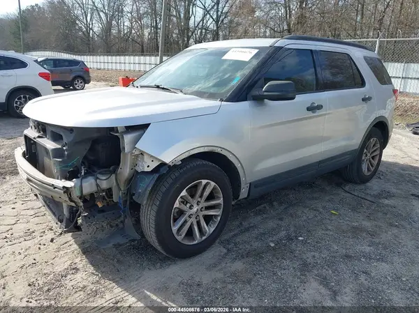 1FM5K7B8XHGC44667 2017 FORD EXPLORER - Image 2