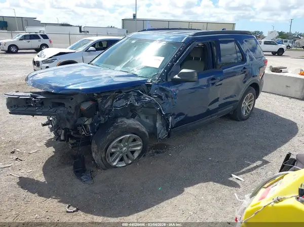 1FM5K7B8XHGC51747 2017 FORD EXPLORER - Image 2