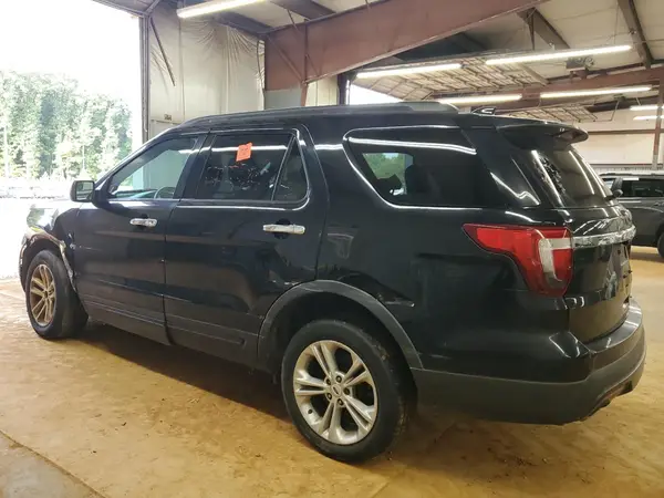 1FM5K7B8XHGC72341 2017 FORD EXPLORER - Image 2