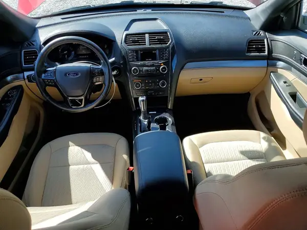 1FM5K7B8XHGD20372 2017 FORD EXPLORER - Image 8