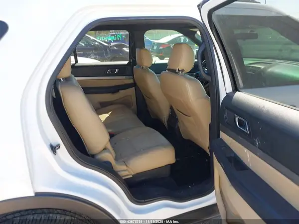 1FM5K7B8XHGE22562 2017 FORD EXPLORER - Image 8