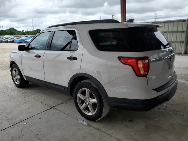 1FM5K7B8XJGA59301 2018 FORD EXPLORER - Image 2