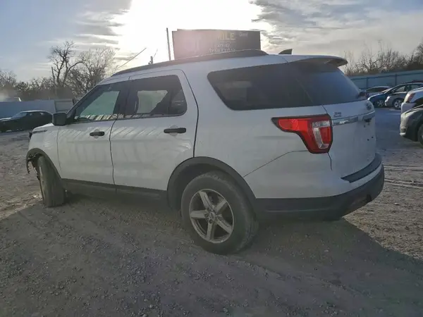 1FM5K7B8XJGA97790 2018 FORD EXPLORER - Image 2