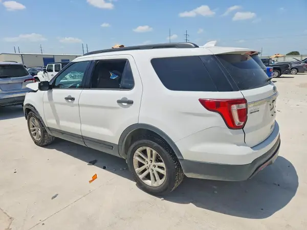 1FM5K7BH0HGA21943 2017 FORD EXPLORER - Image 2