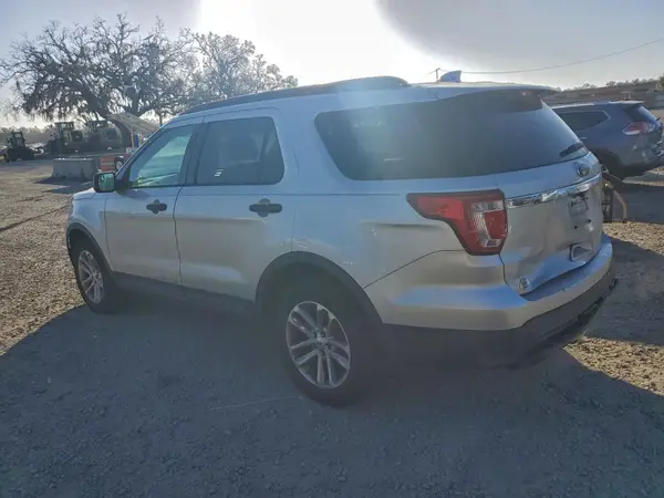 1FM5K7BH1GGB70084 2016 FORD EXPLORER - Image 2