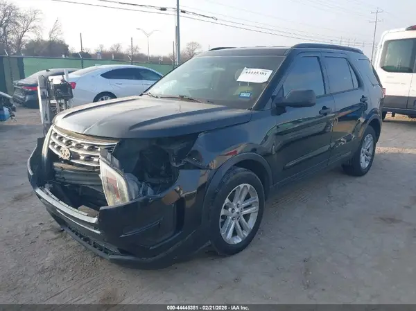 1FM5K7BH1HGA33518 2017 FORD EXPLORER - Image 2