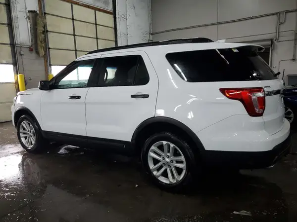 1FM5K7BH2HGC55324 2017 FORD EXPLORER - Image 2