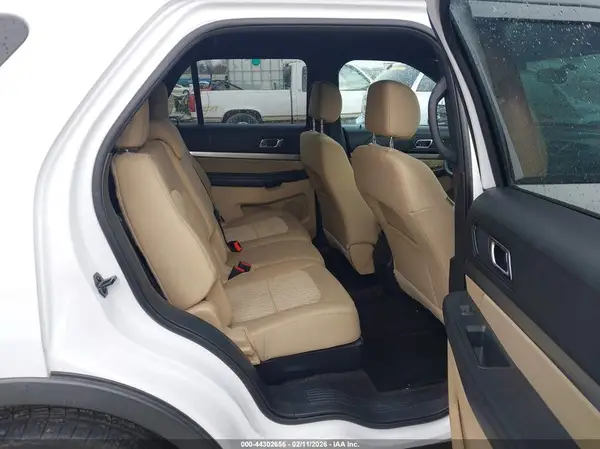 1FM5K7BH2HGD24898 2017 FORD EXPLORER - Image 8