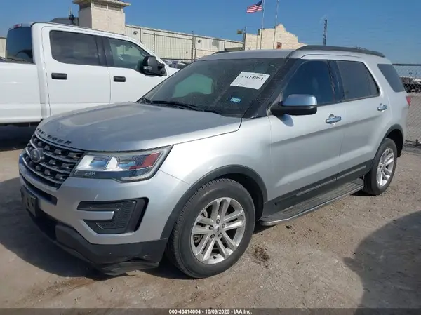 1FM5K7BH2HGD98516 2017 FORD EXPLORER - Image 2