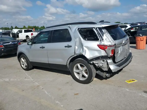 1FM5K7BH3KGA72330 2019 FORD EXPLORER - Image 2