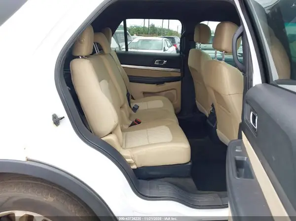 1FM5K7BH6HGA48564 2017 FORD EXPLORER - Image 8