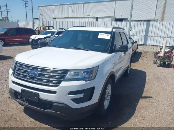 1FM5K7BH7HGD12147 2017 FORD EXPLORER - Image 2