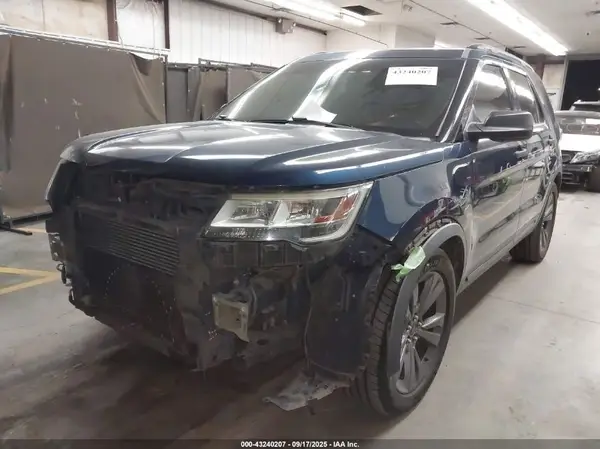 1FM5K7BH8HGB07226 2017 FORD EXPLORER - Image 2