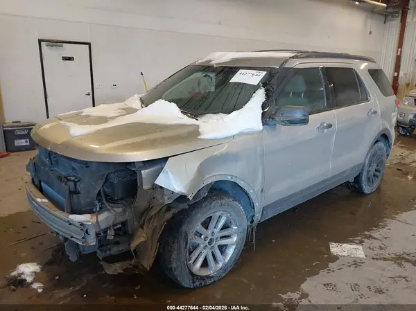 1FM5K7BH8HGB08764 2017 FORD EXPLORER - Image 2