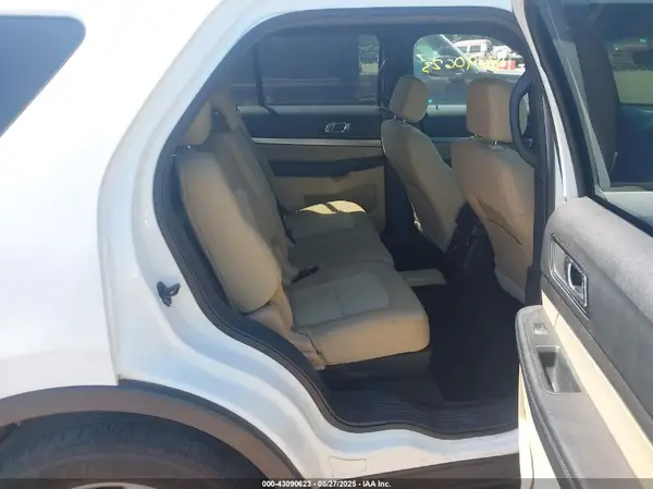 1FM5K7BH8HGC18343 2017 FORD EXPLORER - Image 8