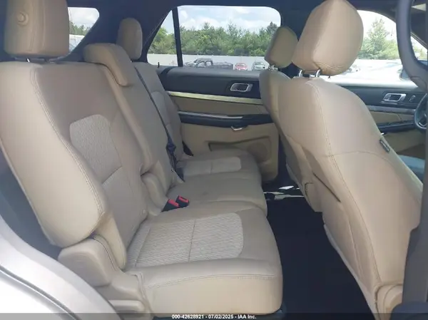 1FM5K7BHXHGA85505 2017 FORD EXPLORER - Image 8