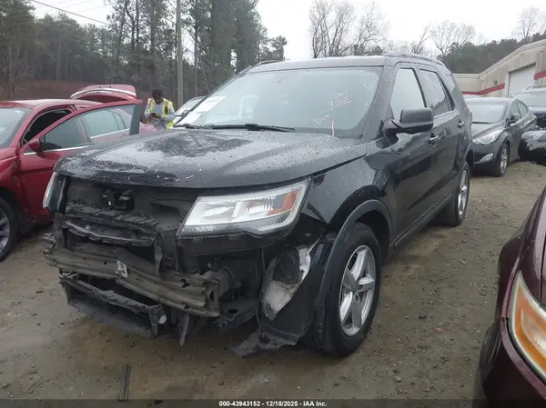 1FM5K7BHXJGC95768 2018 FORD EXPLORER - Image 2