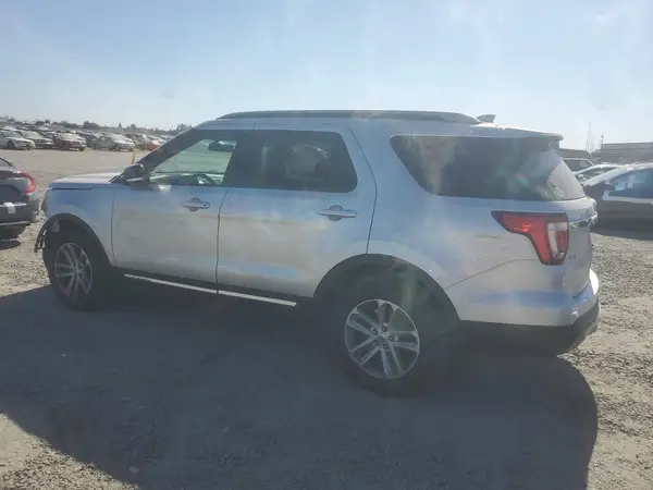 1FM5K7D80GGB06731 2016 FORD EXPLORER - Image 2