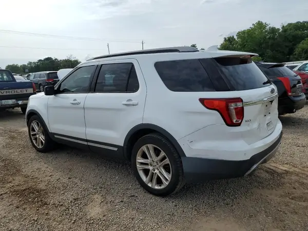 1FM5K7D80GGD00241 2016 FORD EXPLORER - Image 2