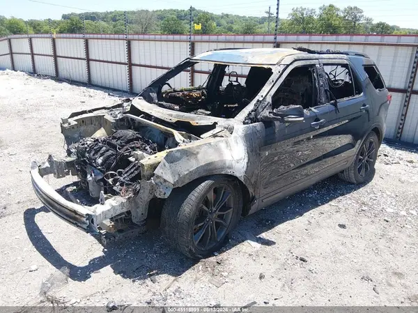 1FM5K7D80HGA10891 2017 FORD EXPLORER - Image 2
