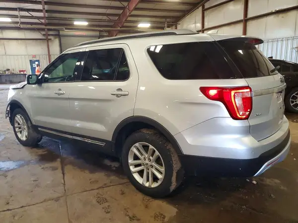 1FM5K7D80HGA41851 2017 FORD EXPLORER - Image 2