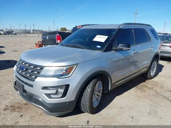 1FM5K7D80HGA68712 2017 FORD EXPLORER - Image 2