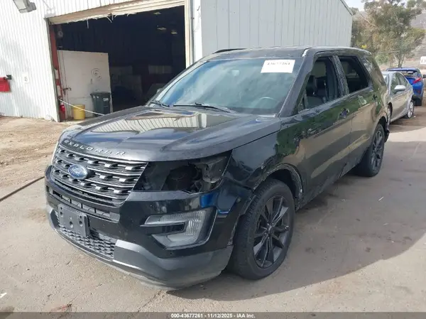 1FM5K7D80HGA88054 2017 FORD EXPLORER - Image 2