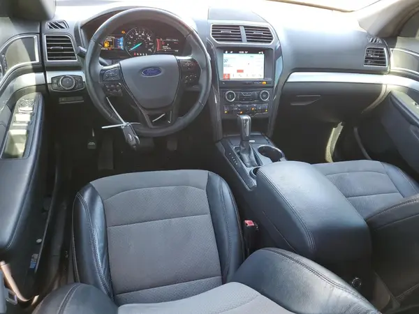 1FM5K7D80HGB50391 2017 FORD EXPLORER - Image 8