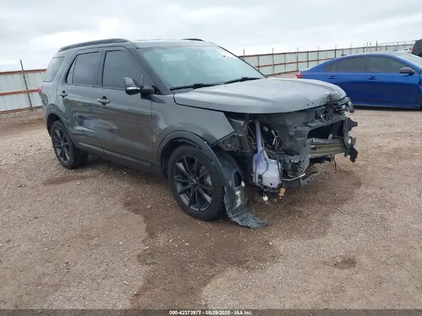 1FM5K7D80HGC04966 2017 FORD EXPLORER - Image 1
