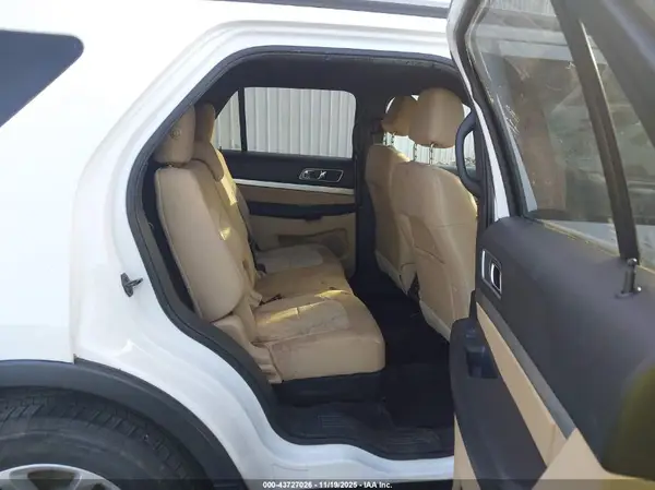 1FM5K7D80HGC36820 2017 FORD EXPLORER - Image 8