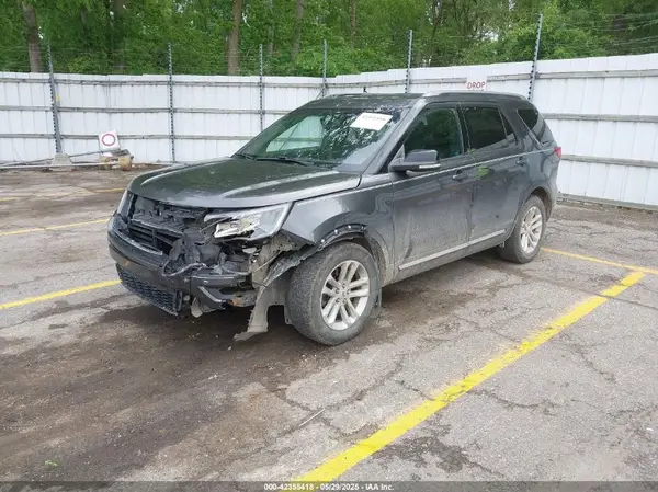 1FM5K7D80HGC46392 2017 FORD EXPLORER - Image 2
