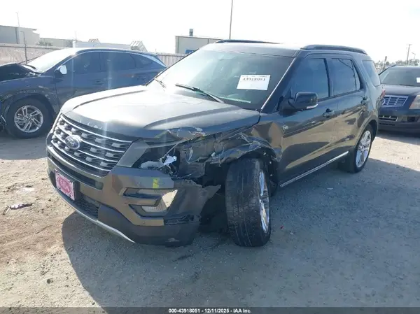 1FM5K7D80HGC51883 2017 FORD EXPLORER - Image 2