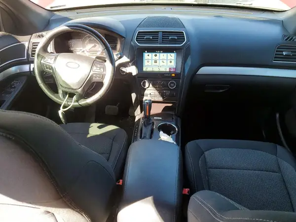 1FM5K7D80HGC61166 2017 FORD EXPLORER - Image 8