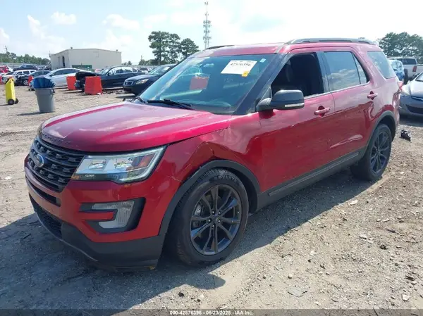 1FM5K7D80HGC74581 2017 FORD EXPLORER - Image 2