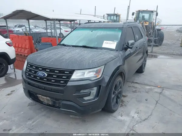 1FM5K7D80HGC82955 2017 FORD EXPLORER - Image 2
