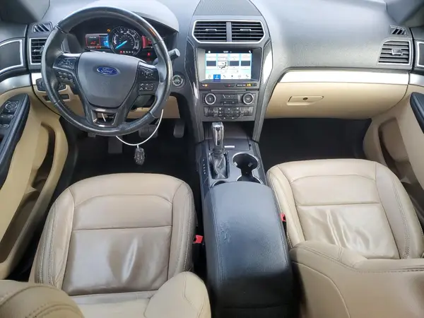 1FM5K7D80HGD02900 2017 FORD EXPLORER - Image 8