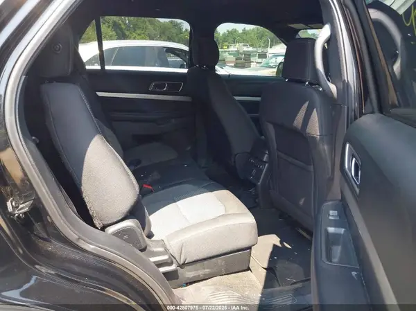 1FM5K7D80HGD10589 2017 FORD EXPLORER - Image 8