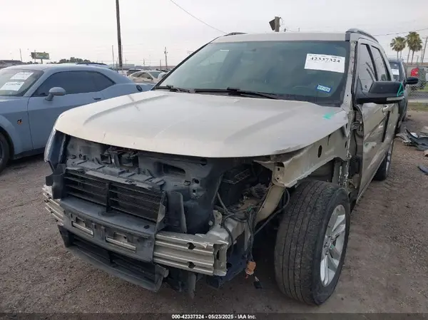 1FM5K7D80HGD39865 2017 FORD EXPLORER - Image 2