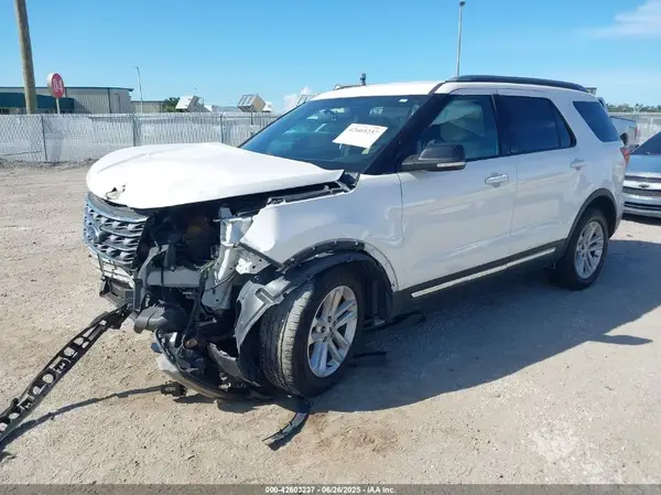 1FM5K7D80HGD49604 2017 FORD EXPLORER - Image 2