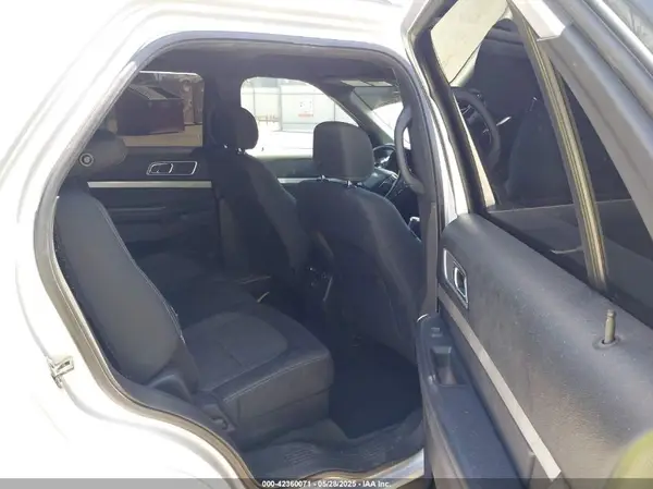 1FM5K7D80HGD77872 2017 FORD EXPLORER - Image 8