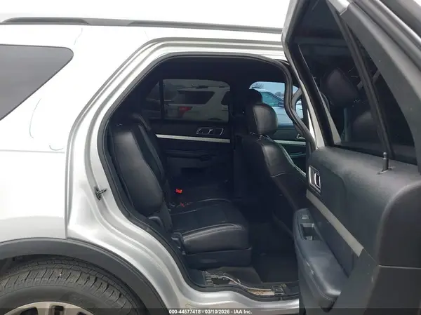 1FM5K7D80HGD98690 2017 FORD EXPLORER - Image 8