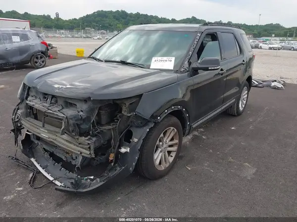 1FM5K7D80HGE23264 2017 FORD EXPLORER - Image 2