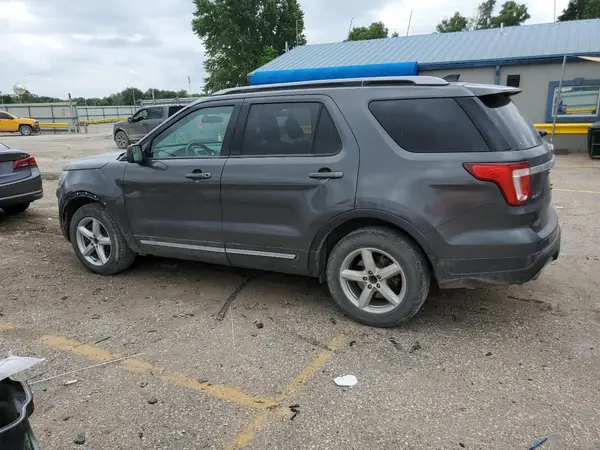 1FM5K7D80JGA35621 2018 FORD EXPLORER - Image 2
