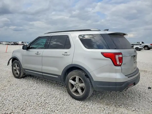 1FM5K7D80JGA79148 2018 FORD EXPLORER - Image 2