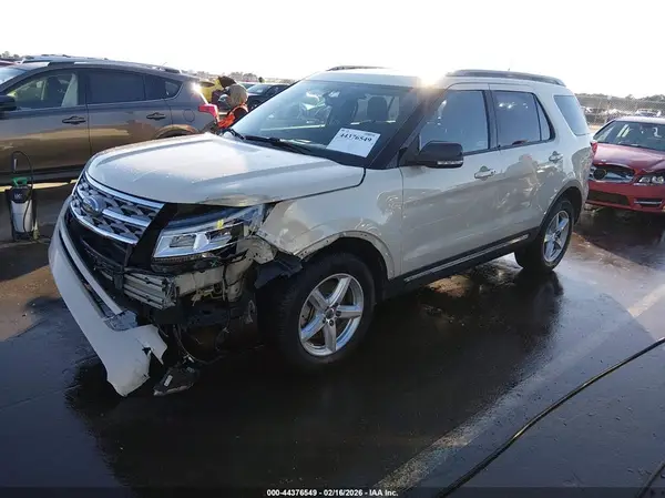 1FM5K7D80JGA95656 2018 FORD EXPLORER - Image 2